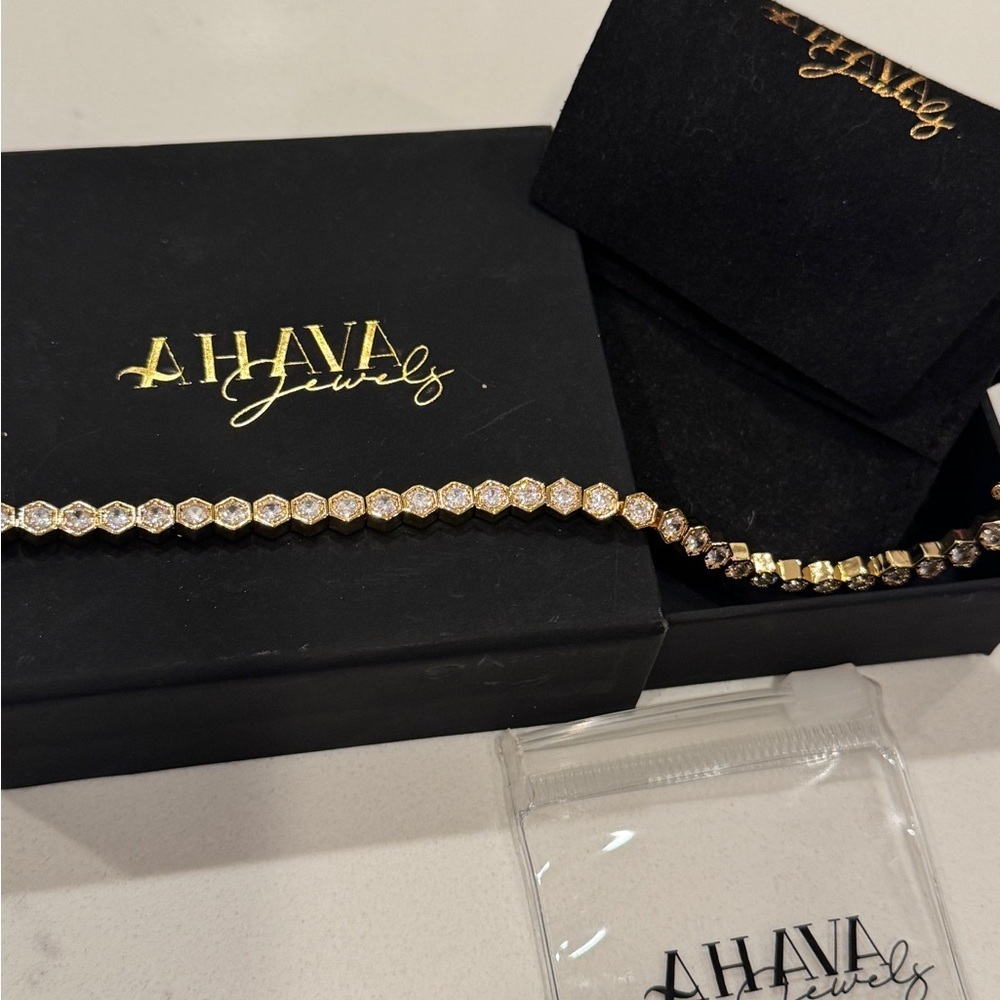 NEW Ahava Jewels Hexagon CZ & Gold Plated Tennis Bracelet - Picture 4 of 15